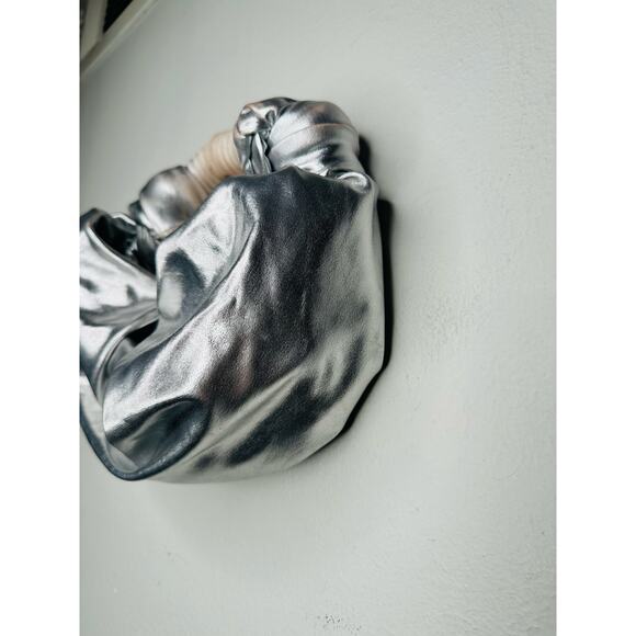 SIMON MILLER Silver Metallic Lopsy Knot Detailing Magnetic Shoulder Bag - Picture 2 of 8